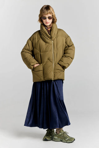 Coats & Jackets